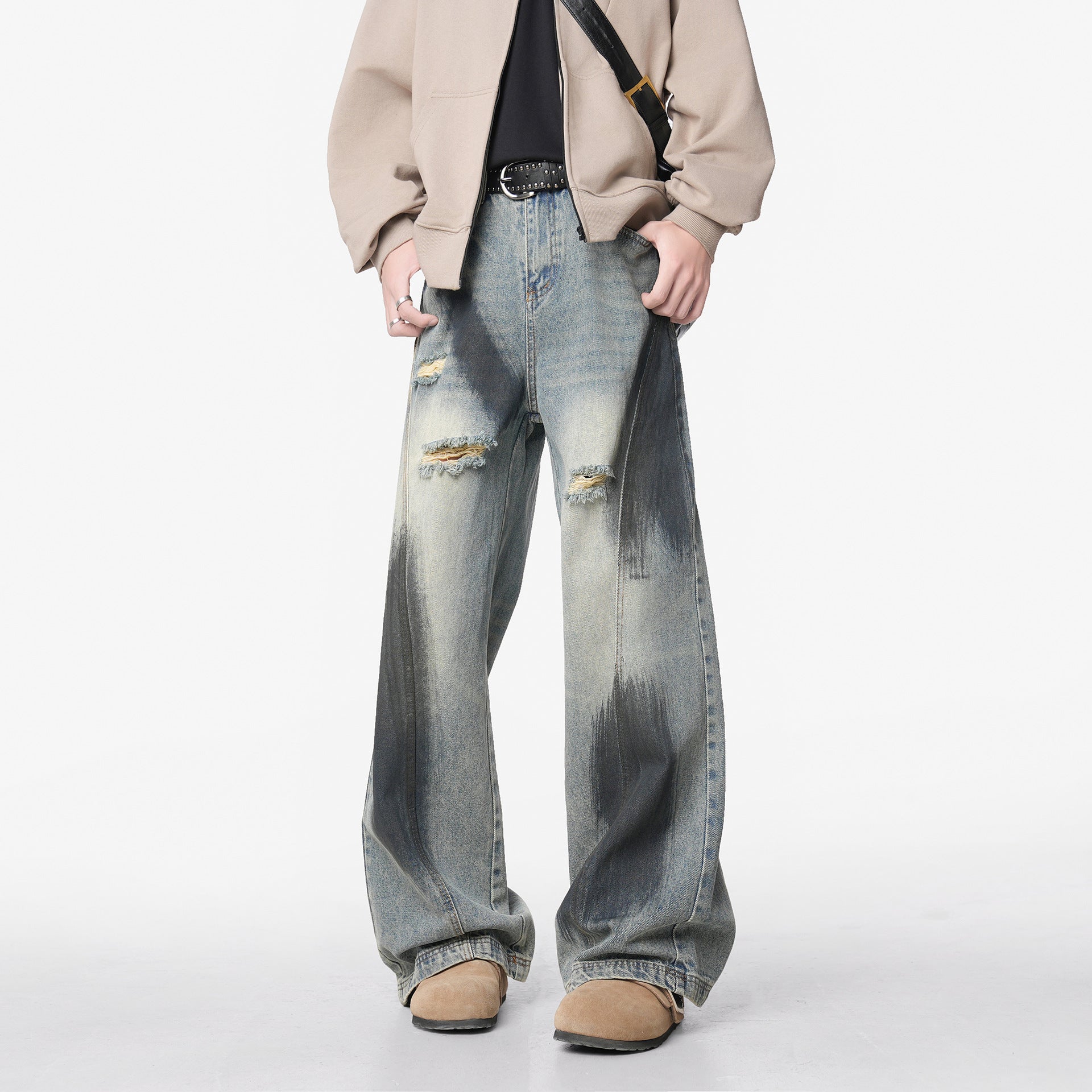 Graffiti Distressed Wide-Leg Streetwear Jeans with Curved-Cut Hem